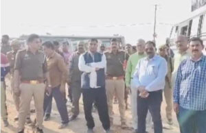 Jaunpur News जौनपुर: प्रभारी मंत्री गिरीश चंद्र यादव के हस्तक्षेप से प्रशासन ने हटाया अवैध कब्जा