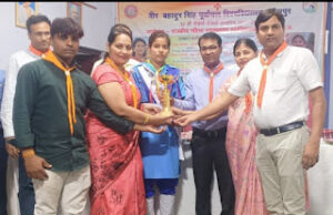 Jaunpur News विश्वविद्यालयीय समागम गाजीपुर में सल्तनत बहादुर महाविद्यालय का शानदार प्रदर्शन, तीसरा स्थान प्राप्त कर बना विजेता