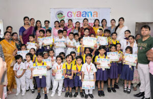 Jaunpur News ज्ञाना इंटरनेशनल प्ले स्कूल में अंकपत्र एवं पुरस्कार वितरण कार्यक्रम संपन्न