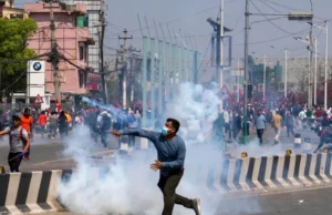 नेपाल: काठमांडू में हिंसक झड़प के बाद कर्फ्यू हटाया गया, 100 से अधिक लोग गिरफ्तार..