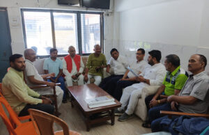 Azamgarh News: जिला योगासन चैंपियनशिप आयोजन के लिए हुई बैठक