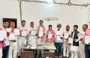 Jaunpur News मजदूरों का हक मारने वाली योगी सरकार को 2027 में सत्ता से बाहर करेंगे प्रदेश के मजदूर: डॉ. अमित