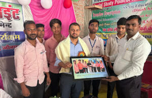 Jaunpur News नई पीढ़ी के युवाओं के लिए तकनीकी ज्ञान अनिवार्य: डॉ. वंदना सिंह