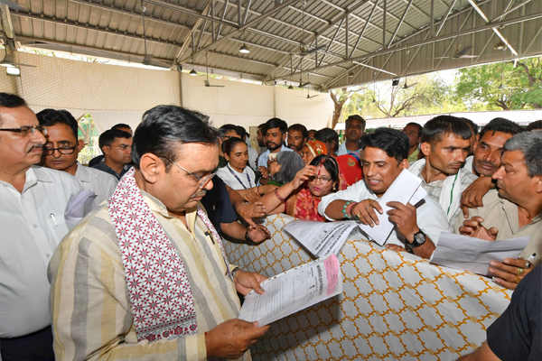 cm-bhajan-lalalaalal