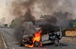 बंगाल वक्फ अधिनियम विरोध: मुर्शिदाबाद में केंद्रीय बल तैनात, ममता ने कानून बनाने से किया मना