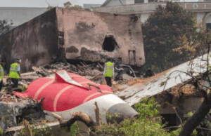 अहमदाबाद एयर इंडिया विमान हादसा: ब्लैक बॉक्स बरामद, जांच में मिलेगा हादसे का कारण