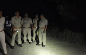 Hamirpur news हमीरपुर में पुलिस मुठभेड़ में लूट का आरोपी राजेंद्र गिरफ्तार, दोनों पैरों में लगी गोली, ये सामान हुआ बरामद