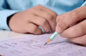 नीट यूजी 2025: राजस्थान के महेश कुमार बने ऑल इंडिया टॉपर, लड़कियों में दिल्ली की अविका अग्रवाल ने मारी बाजी