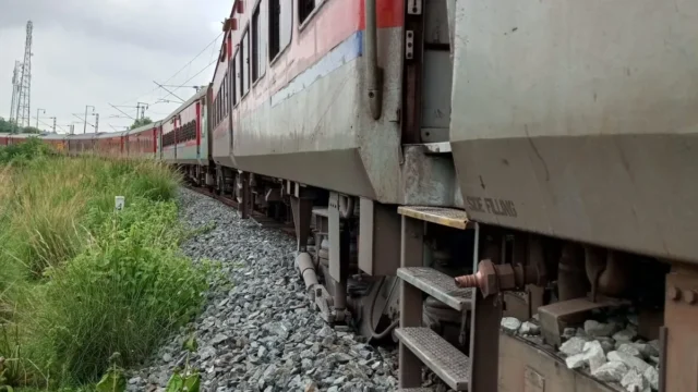 train-derails-1753337491
