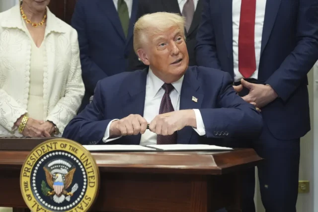 17539996301091194_trump_26322