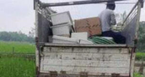 Jaunpur News केराकत में पिकअप ने ई-रिक्शा को मारी टक्कर, पांच लोग घायल