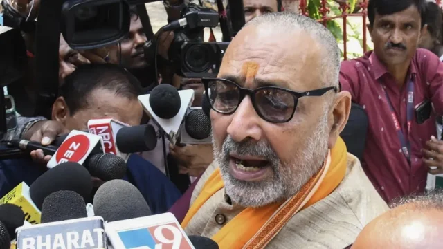 giriraj-singh