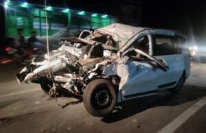 बाराबंकी: गंगा स्नान से लौटते वक्त ट्रक की टक्कर से आठ की दर्दनाक मौत, सुबह हंसी-खुशी निकला परिवार शाम को मातम में डूबा