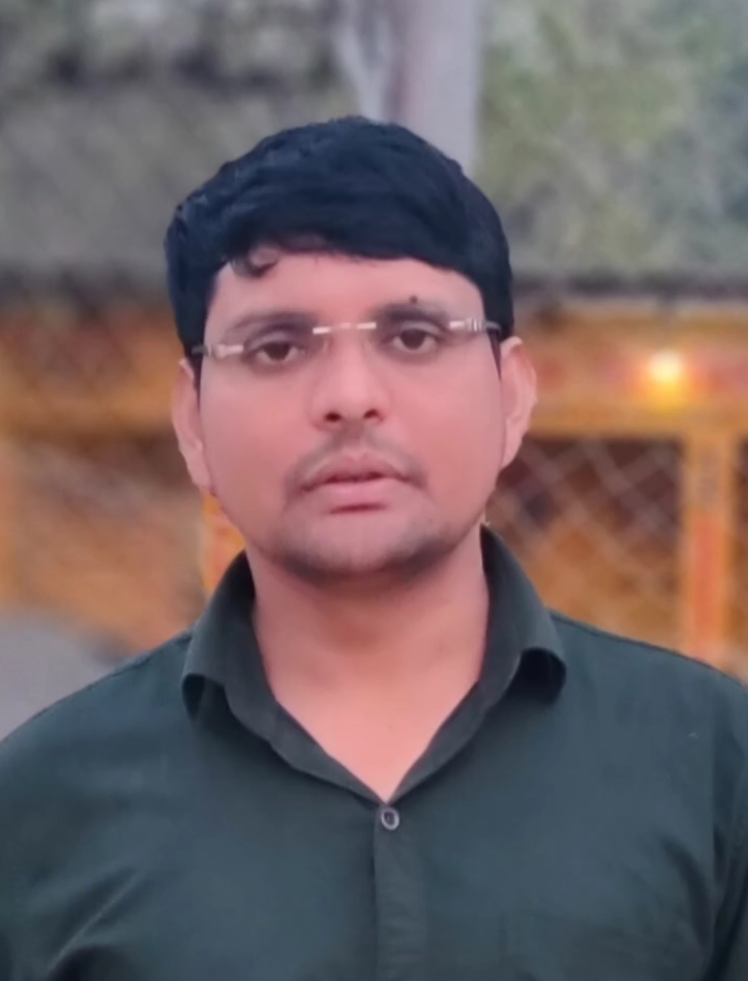 नीरज यादव
