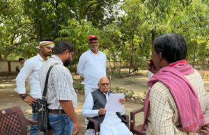 बदलापुर निरीक्षण भवन में सांसद ने लोगों की सुनी समस्या