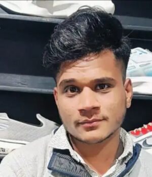 जौनपुर: बक्शा में दो बाइकों की आमने-सामने टक्कर, इलाज के दौरान दो युवकों की मौत 1000922296-1