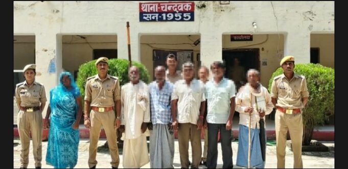 चन्दवक पुलिस ने 06 वारन्टी अभियुक्त को किया गिरफ्तार 1000009325-1