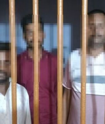 सिंगरामऊ में जल जीवन मिशन की पाइप चोरी का खुलासा: पिकअप से चोरी की पाइप के साथ 3 आरोपी गिरफ्तार, चेकिंग के दौरान पुलिस ने दबोचा 1000025845-1
