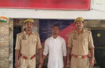 बदलापुर: आत्महत्या के लिए उकसाने के मामले में वांछित आरोपी गिरफ्तार, बदलापुर पुलिस ने 24 घंटे में दबोचा; उसरा बाजार से हुई गिरफ्तारी 1000025859-1