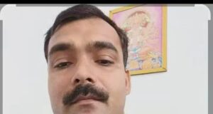 जौनपुर : ₹25 हजार के इनामी पूर्व थानाध्यक्ष दिव्य प्रकाश सिंह ने कोर्ट में किया सरेंडर 1000044412-3-1