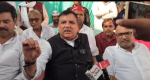 डॉ. रतनप्पा कुम्भार की जयंती पर आप नेता संजय सिंह का हमला: “संविधान और आरक्षण पर प्रहार कर रही है भाजपा” 1000539547-1