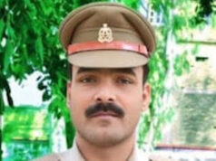 Jaunpur News जौनपुर: तीन लाख से अधिक की लूट के मामले में सुरेरी थानाध्यक्ष ने कोर्ट में किया सरेंडर 1001746778