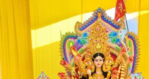 बबुरा में माता रानी के पंडाल में उमड़ी श्रद्धालुओं की भारी भीड़, भव्य झांकी का हुआ आयोजन* *