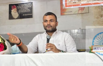Jaunpur News बाल वाटिकाओं को आदर्श स्वरूप में विकसित करने पर जोर, बीएसए समीर ने दिए निर्दे… Jaunpur News बाल वाटिकाओं को आदर्श स्वरूप में विकसित करने पर जोर, बीएसए समीर ने दिए निर्दे...